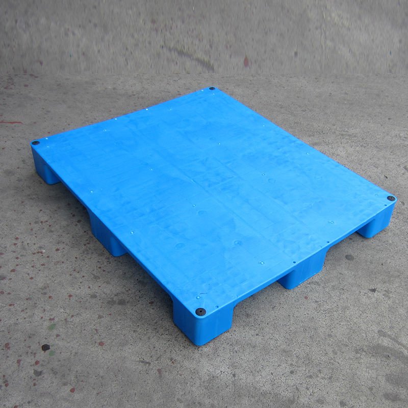 heavy duty plastic pallets