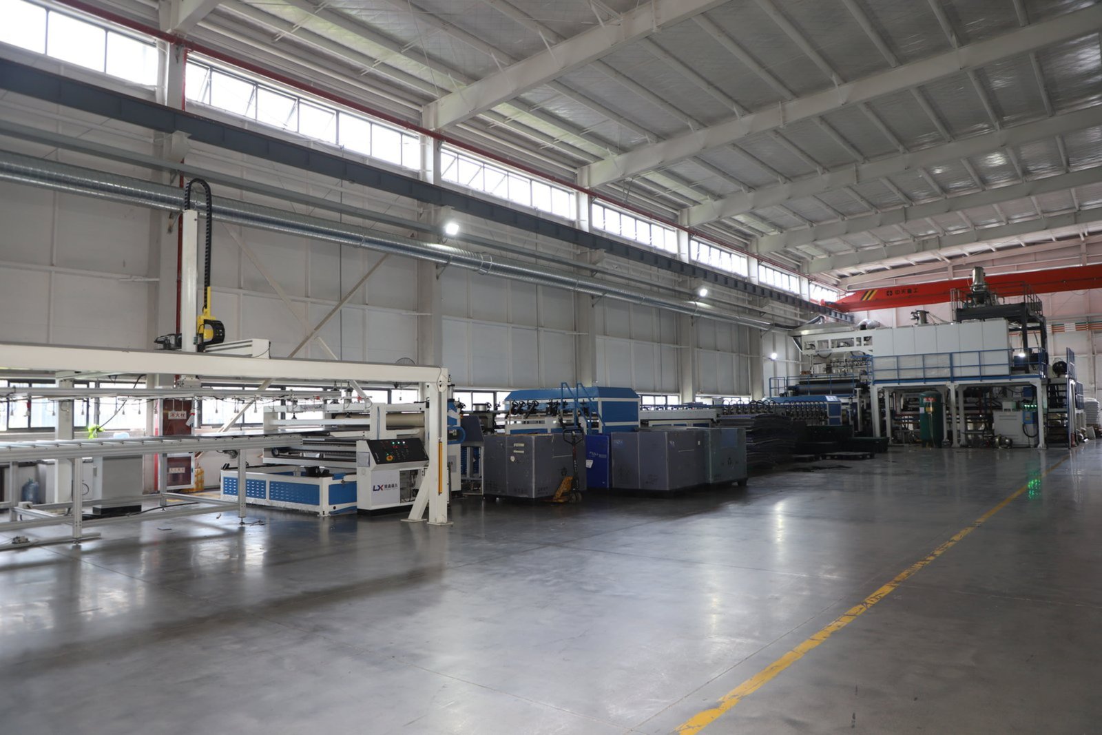 Euro Plastic Plast factory production line with injection molding machines