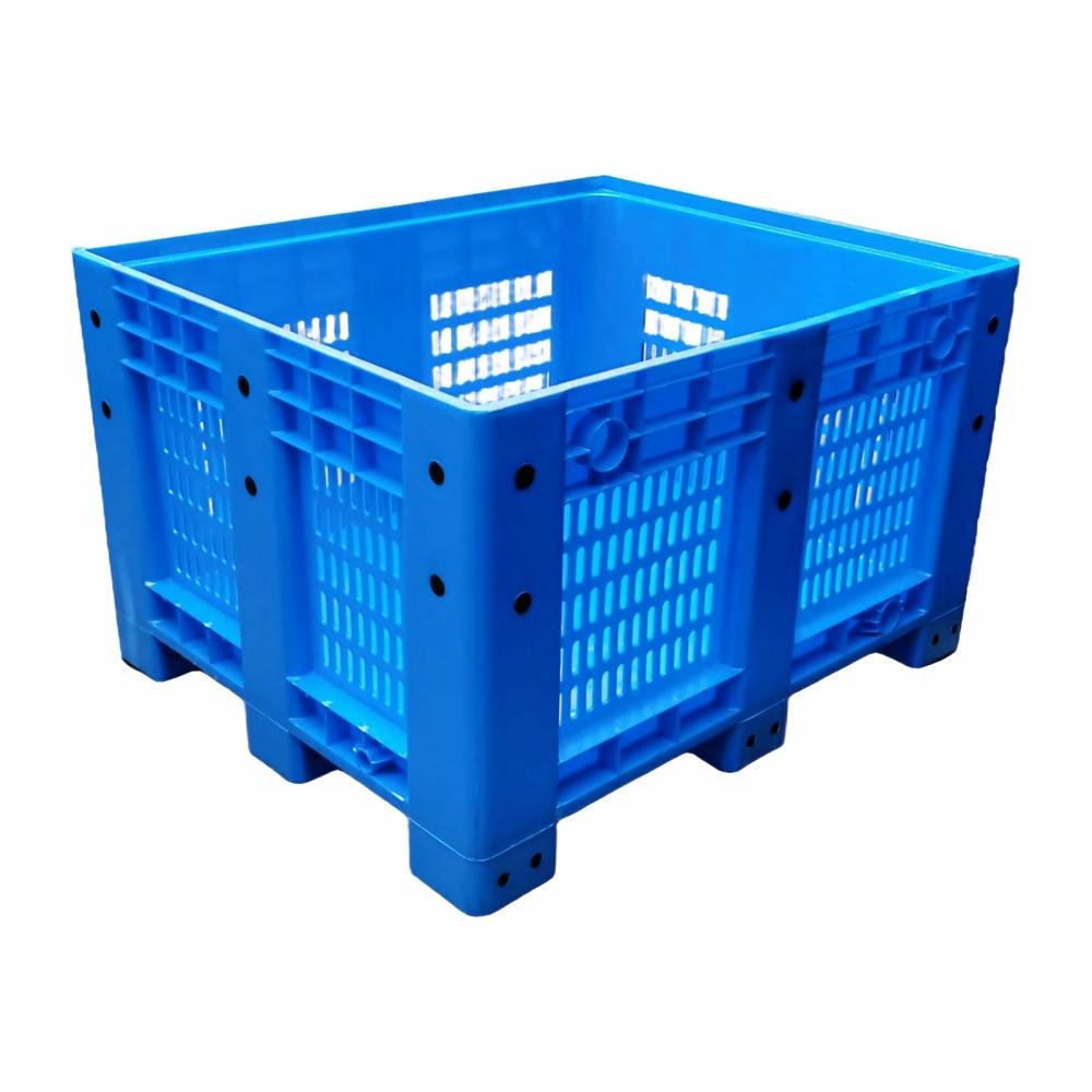 Vented mesh rigid plastic pallet container for produce and seafood