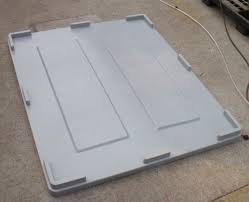 Rigid pallet box lid cover accessory