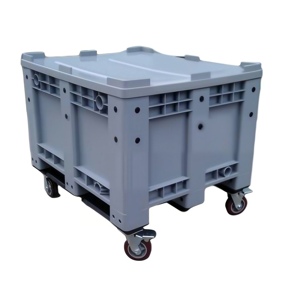 Solid wall rigid plastic pallet box for bulk storage