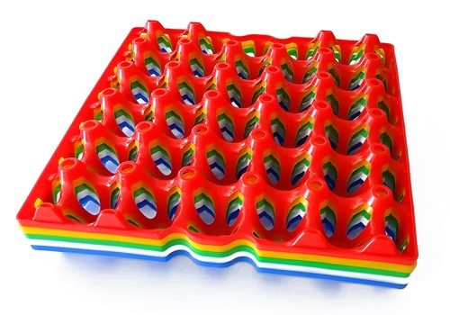 Plastic egg tray