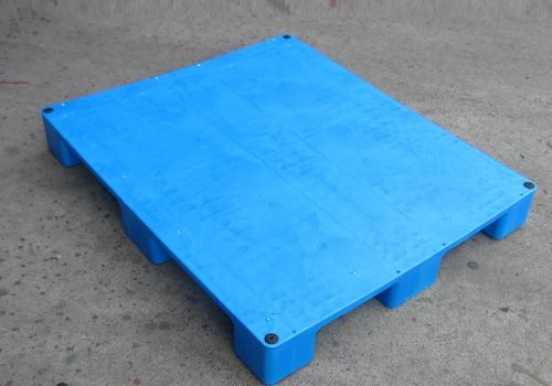 heavy duty plastic pallets
