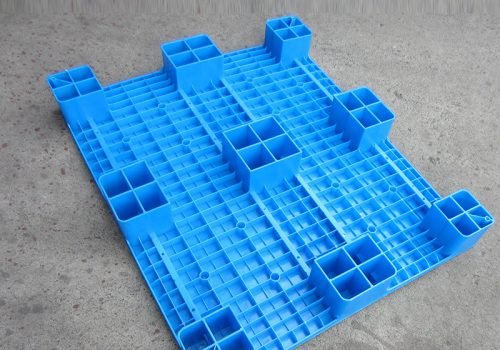 Ground Plastic Palle